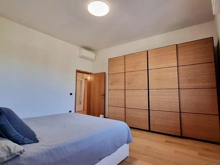 Immagine 40 di Villa in vendita  a Crespina Lorenzana