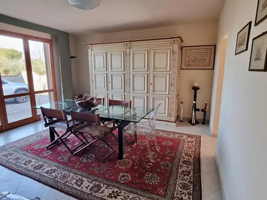 Immagine 15 di Villa in vendita  a Crespina Lorenzana