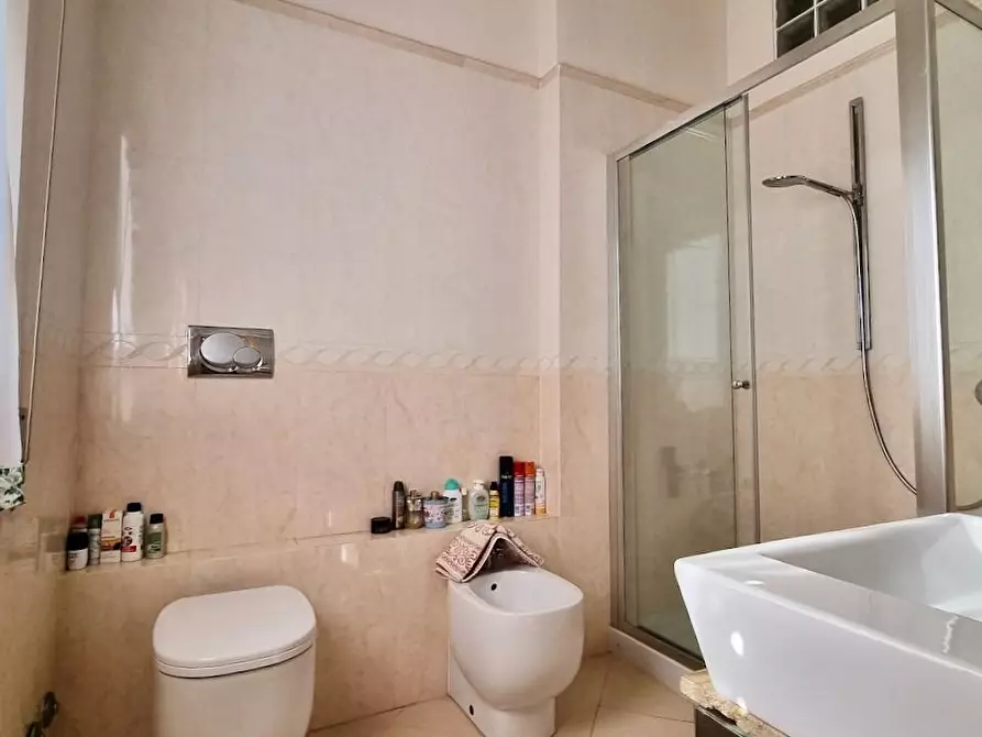 Immagine 52 di Villa in vendita  a Crespina Lorenzana