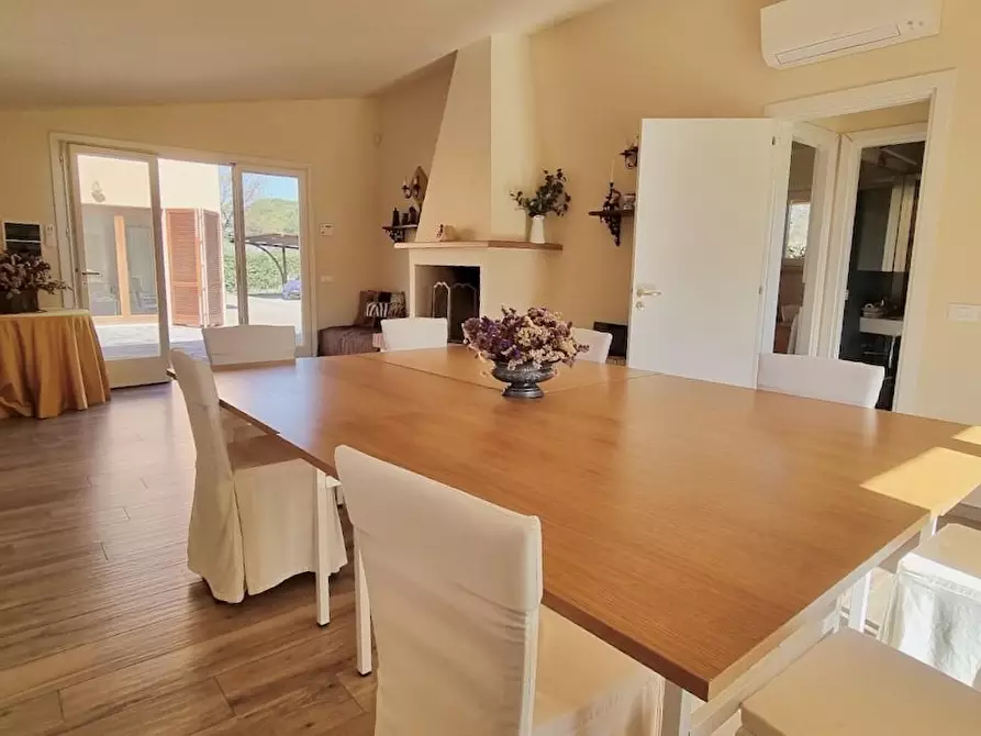 Immagine 61 di Villa in vendita  a Crespina Lorenzana