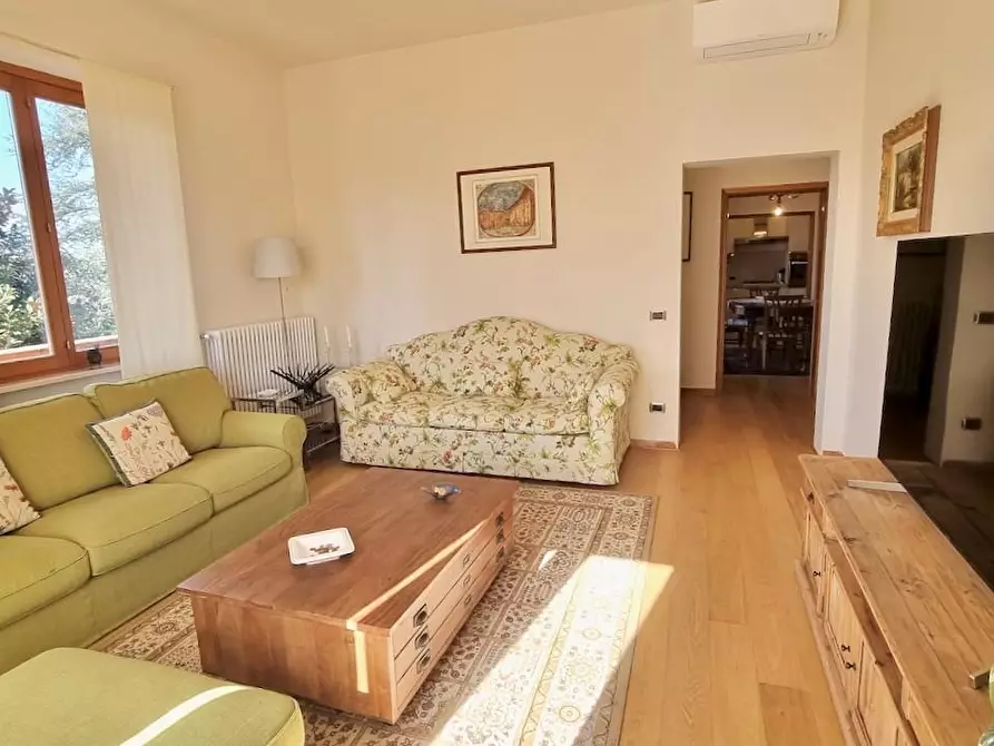 Immagine 27 di Villa in vendita  a Crespina Lorenzana