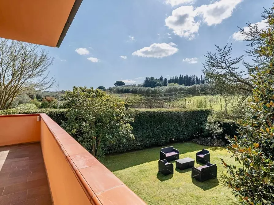 Immagine 35 di Villa in vendita  a Crespina Lorenzana