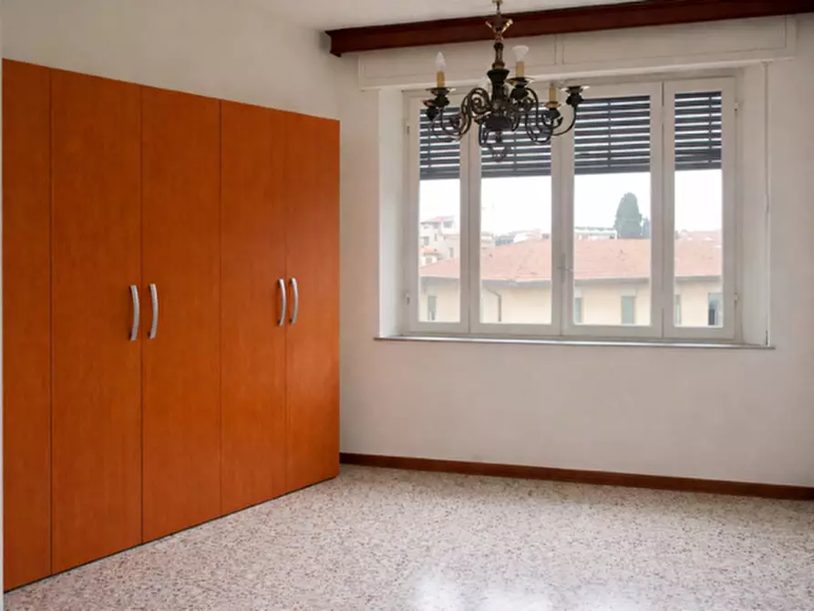 Immagine 4 di Appartamento in vendita  a Pisa