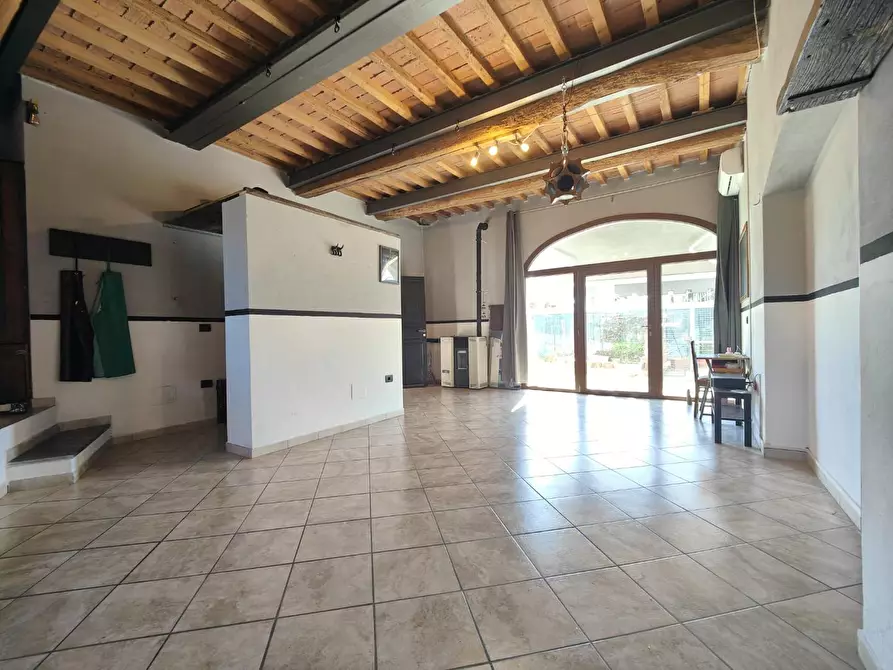 Immagine 33 di Casa colonica in vendita  a Santa Croce Sull'arno