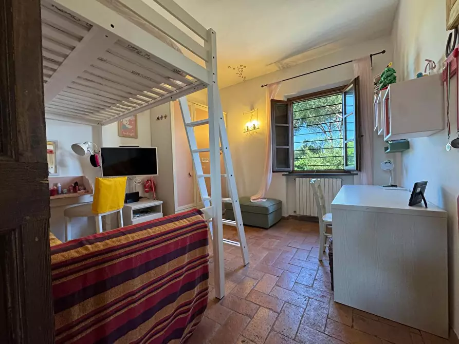 Immagine 15 di Casa colonica in vendita  a Santa Croce Sull'arno