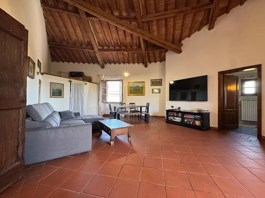 Immagine 1 di Casa colonica in vendita  a Santa Croce Sull'arno