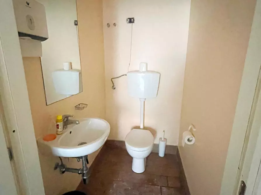 Immagine 7 di Capannone industriale in vendita  a Vicopisano