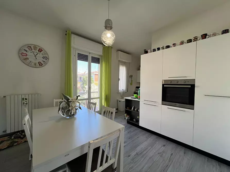 Immagine 10 di Appartamento in vendita  a Empoli