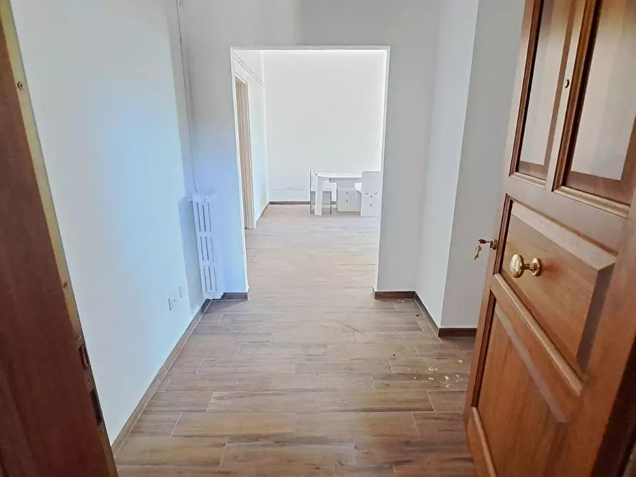 Immagine 4 di Appartamento in vendita  a Rosignano Marittimo