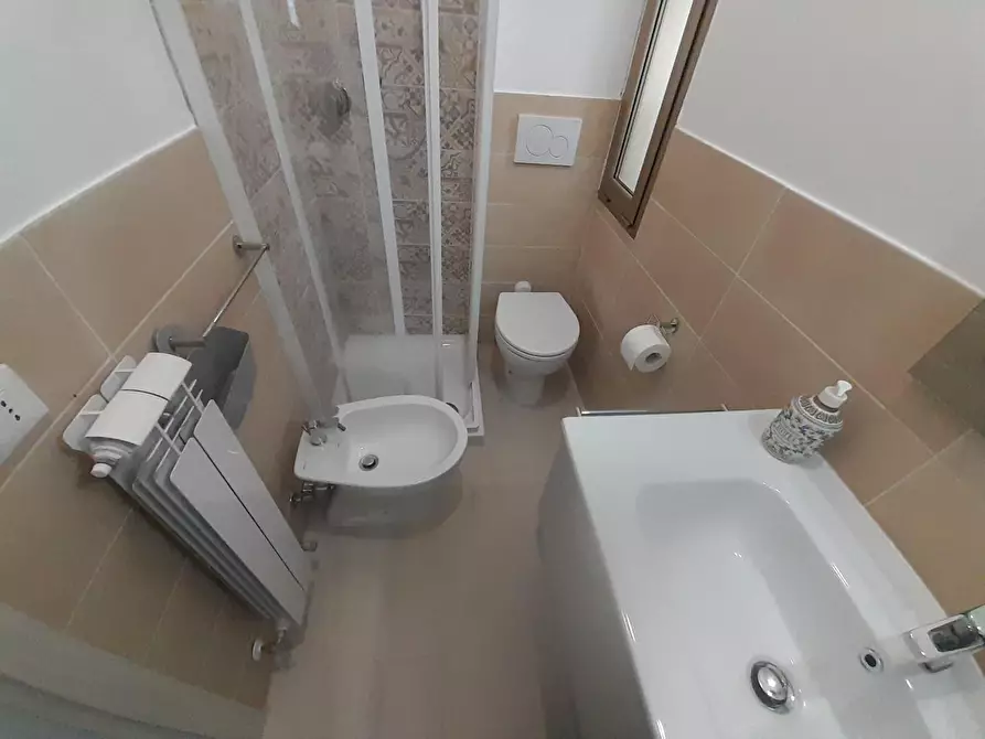 Immagine 6 di Appartamento in affitto  a Pisa