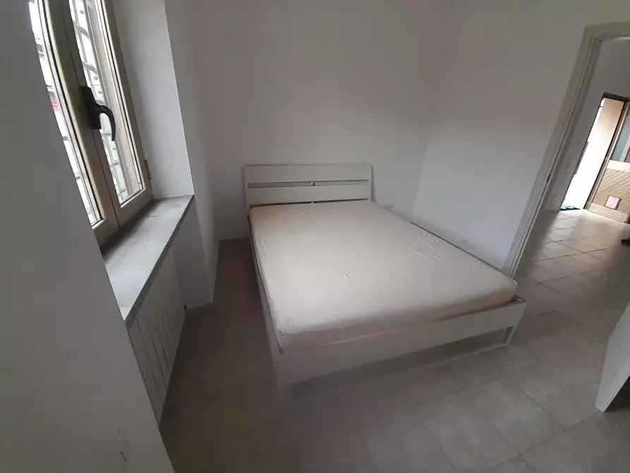 Immagine 8 di Appartamento in affitto  a Pisa