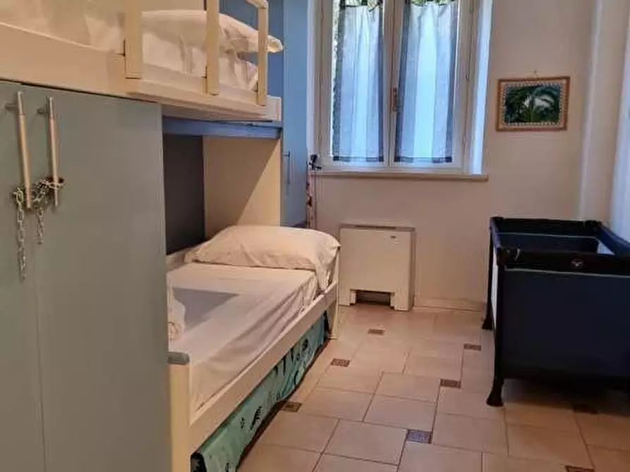 Immagine 11 di Appartamento in affitto  a Viareggio