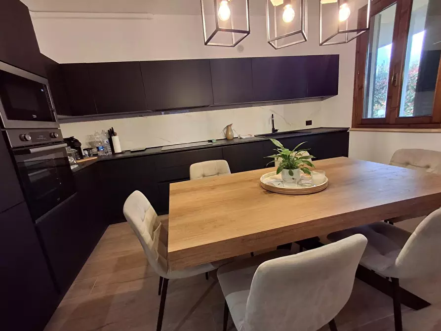 Immagine 2 di Appartamento in vendita  a Cerreto Guidi