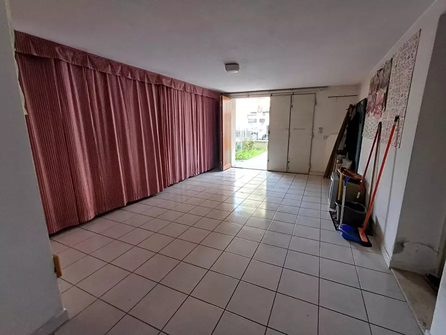 Immagine 10 di Mansarda in vendita  a Empoli