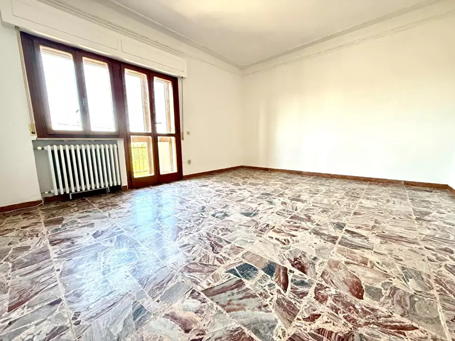 Immagine 11 di Appartamento in vendita  a Ponsacco