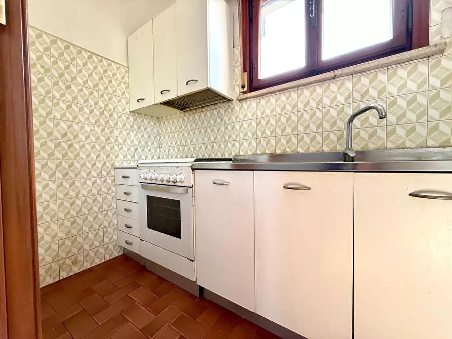 Immagine 19 di Appartamento in vendita  a Ponsacco