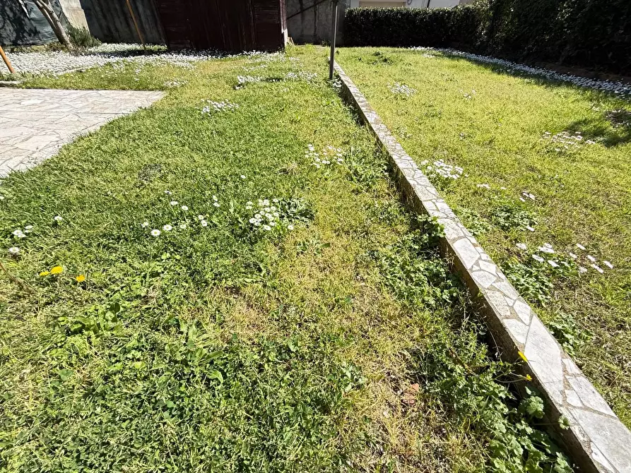 Immagine 15 di Appartamento in vendita  a Ponsacco