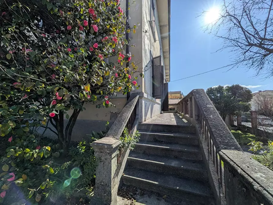 Immagine 5 di Casa semindipendente in vendita  a Barga