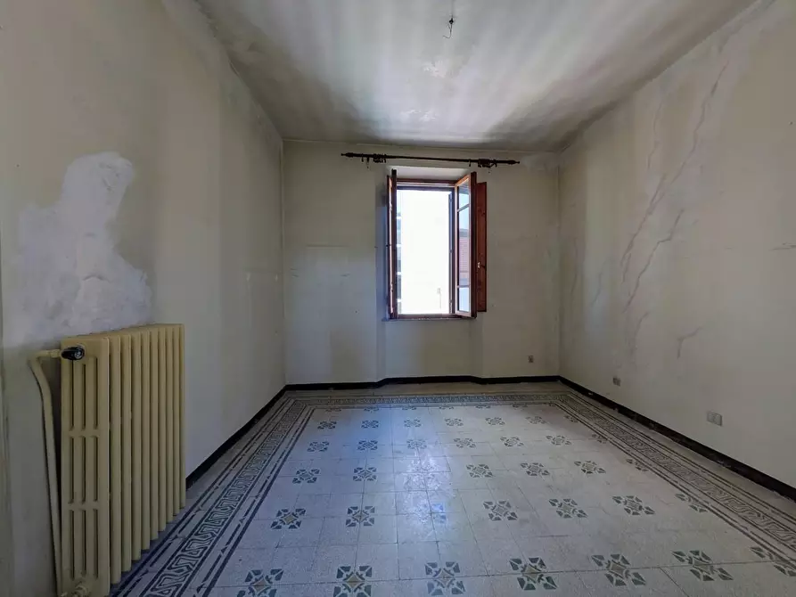 Immagine 25 di Casa semindipendente in vendita  a Barga