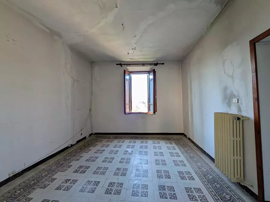 Immagine 22 di Casa semindipendente in vendita  a Barga