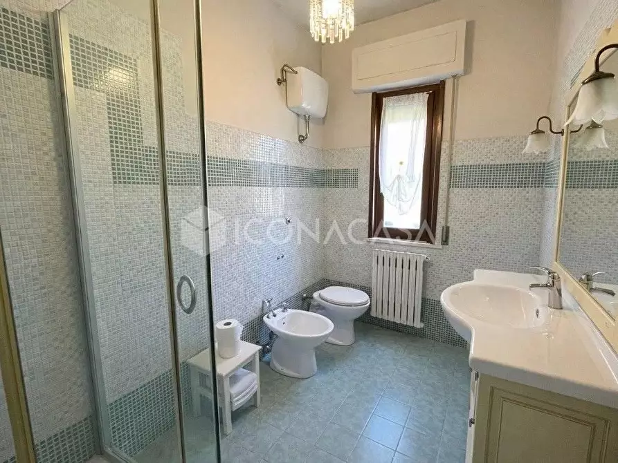 Immagine 15 di Appartamento in vendita  a Santa Maria A Monte