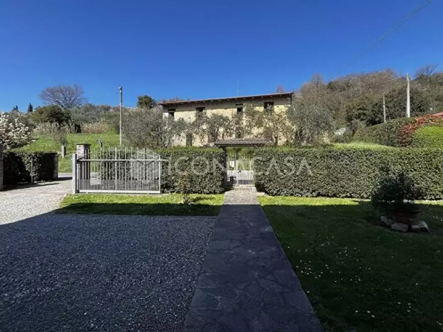 Immagine 22 di Appartamento in vendita  a Santa Maria A Monte