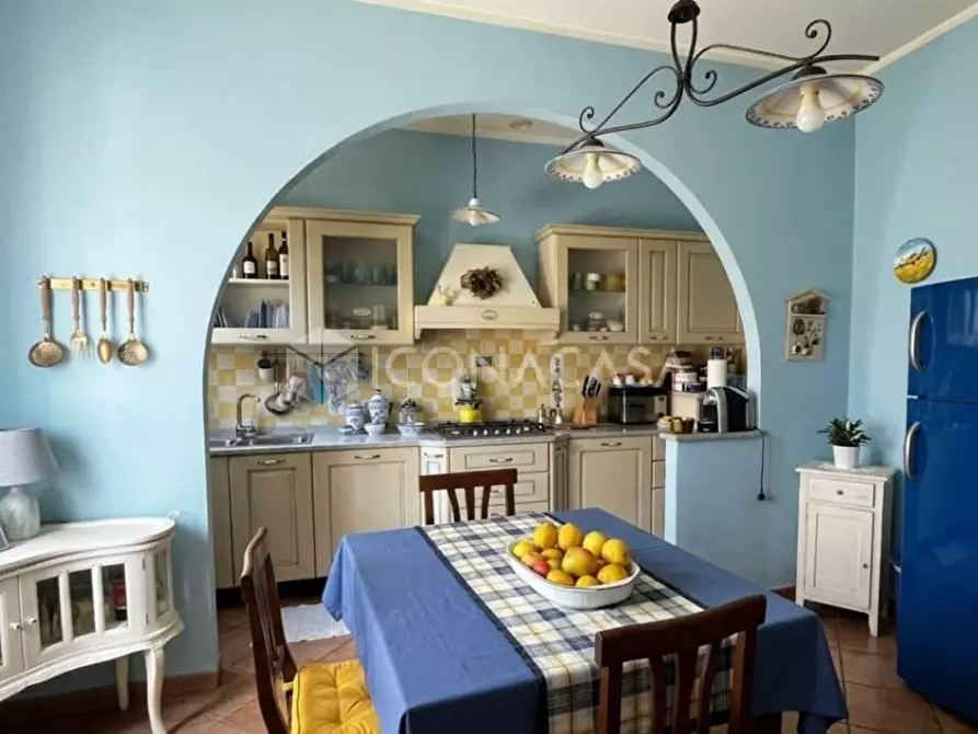 Immagine 2 di Appartamento in vendita  a Santa Maria A Monte