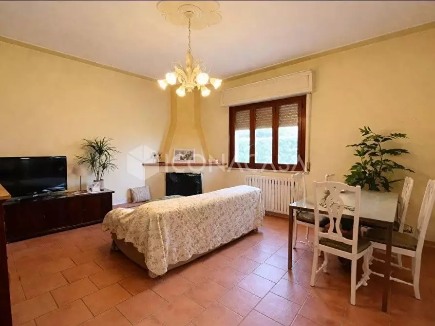 Immagine 9 di Appartamento in vendita  a Santa Maria A Monte