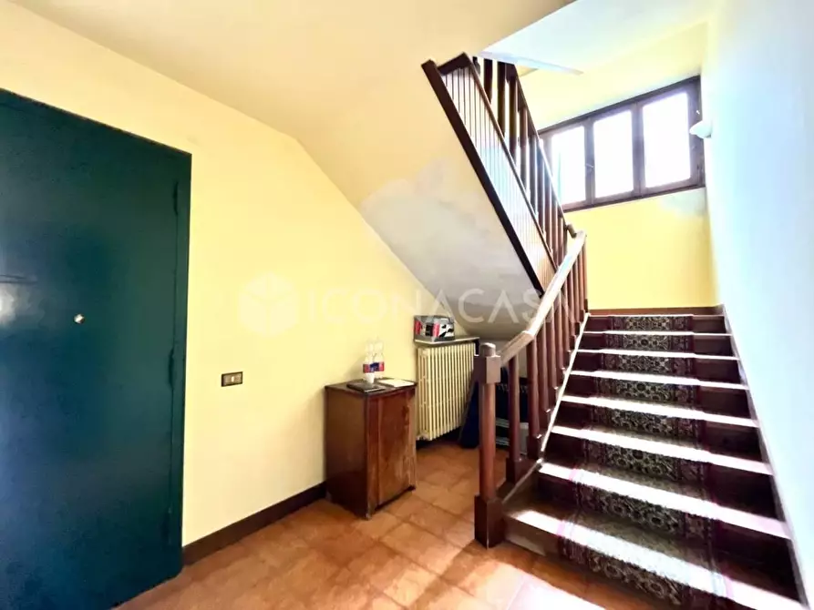 Immagine 8 di Villa in vendita  a Castelfranco Di Sotto