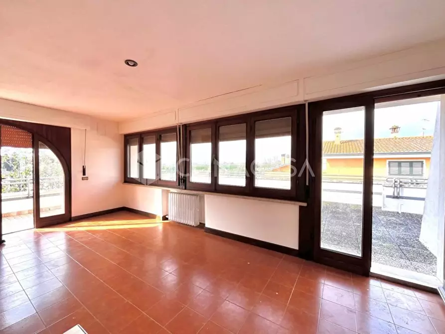 Immagine 22 di Villa in vendita  a Castelfranco Di Sotto