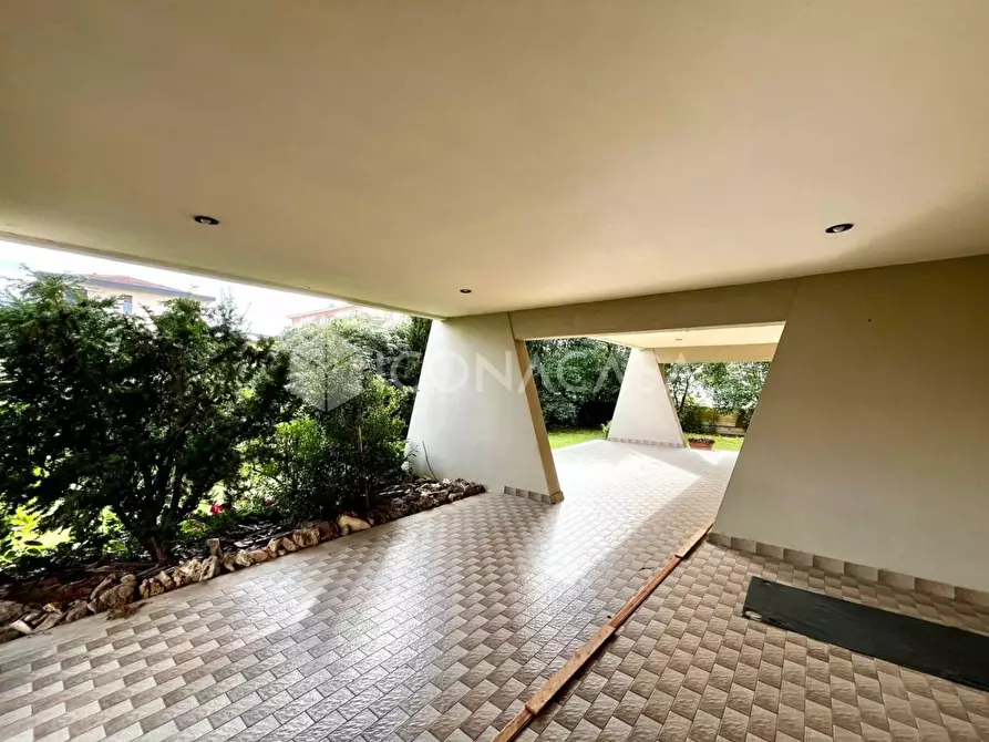 Immagine 5 di Villa in vendita  a Castelfranco Di Sotto