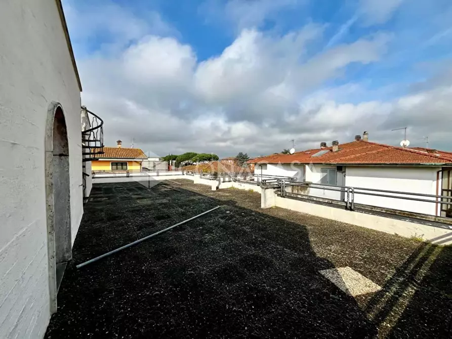 Immagine 49 di Villa in vendita  a Castelfranco Di Sotto