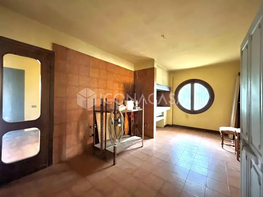 Immagine 9 di Villa in vendita  a Castelfranco Di Sotto