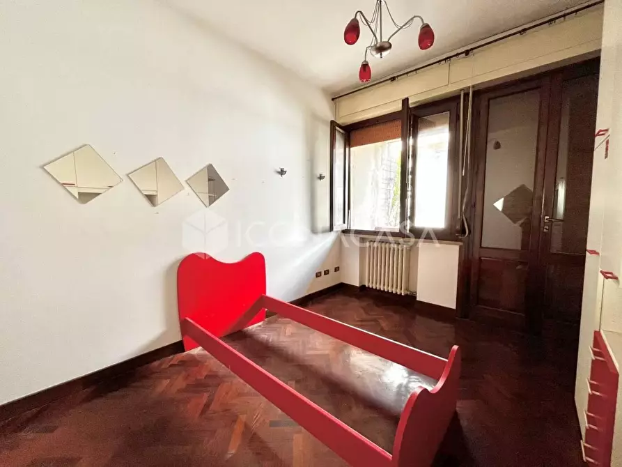 Immagine 37 di Villa in vendita  a Castelfranco Di Sotto