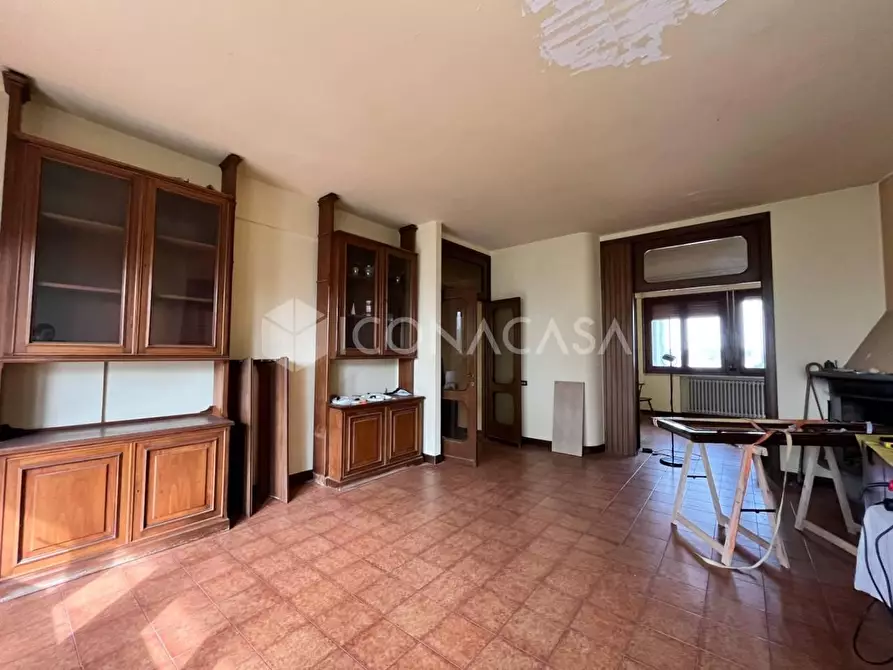 Immagine 18 di Villa in vendita  a Castelfranco Di Sotto