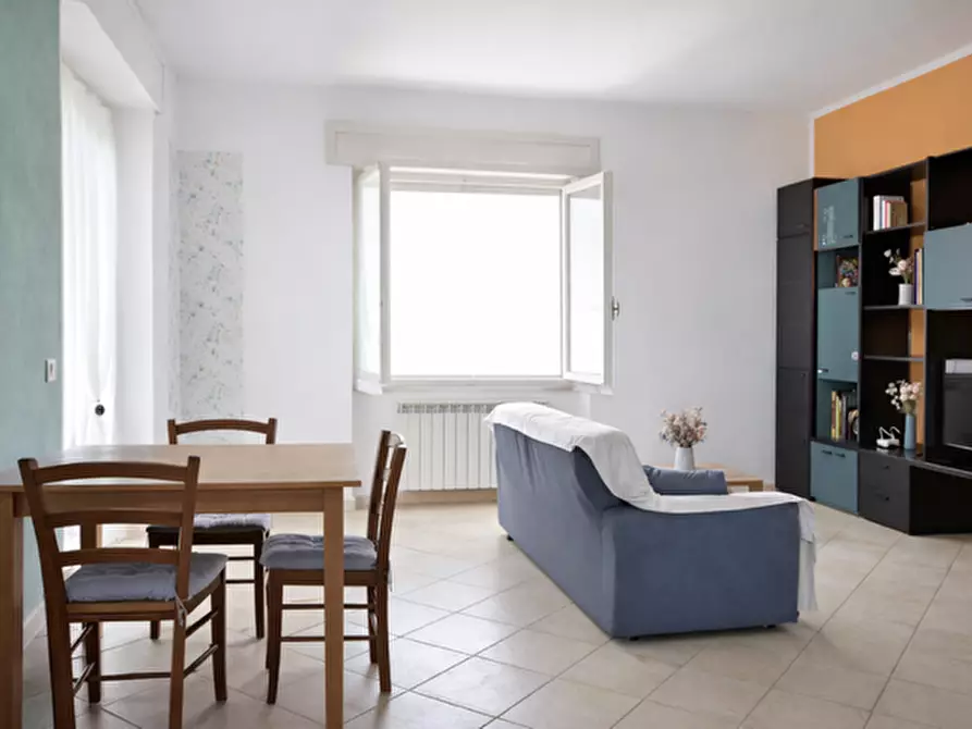 Immagine 2 di Appartamento in vendita  a Pisa