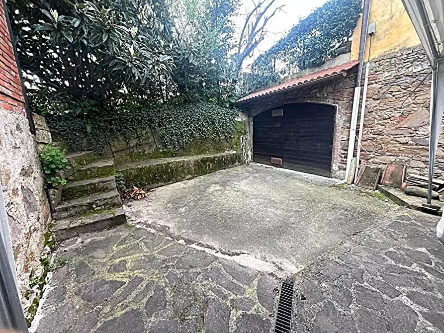 Immagine 40 di Casa indipendente in vendita  a Capannori