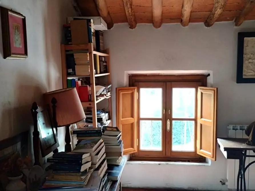 Immagine 24 di Casa indipendente in vendita  a Capannori