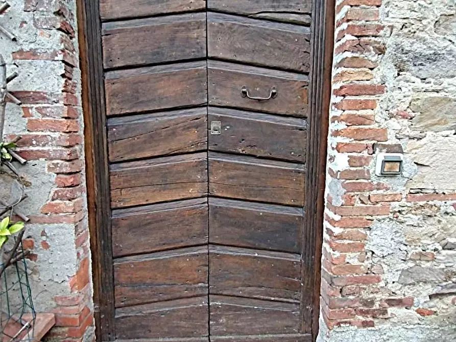 Immagine 38 di Casa indipendente in vendita  a Capannori