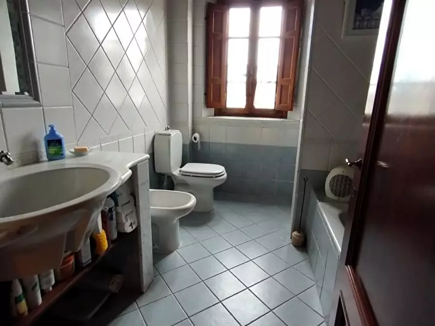 Immagine 19 di Casa indipendente in vendita  a Capannori