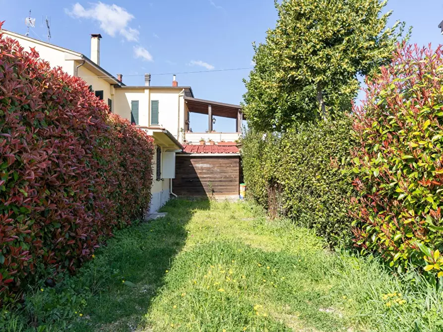 Immagine 14 di Magazzino in vendita  a Empoli