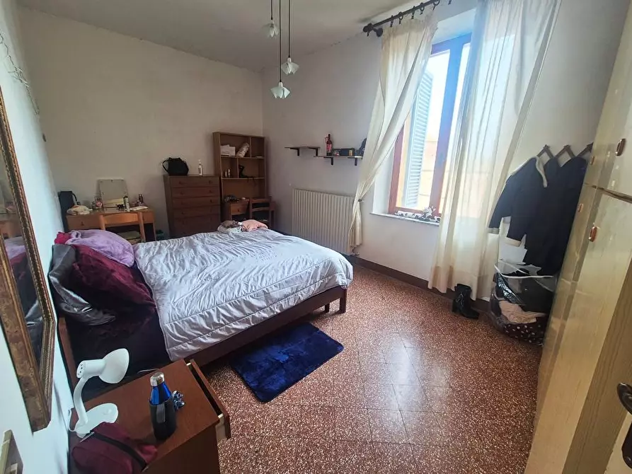 Immagine 7 di Appartamento in vendita  a Siena