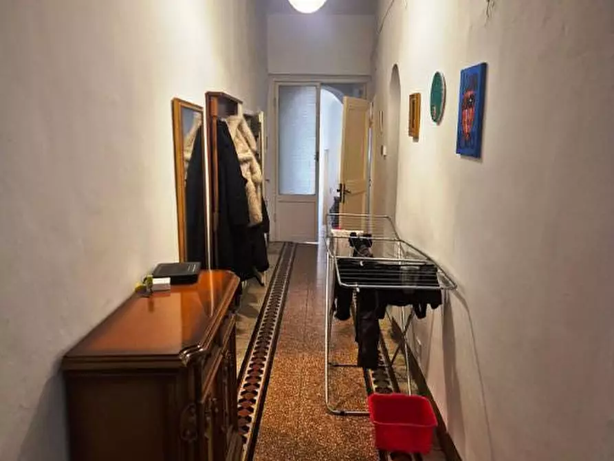 Immagine 19 di Appartamento in vendita  a Siena