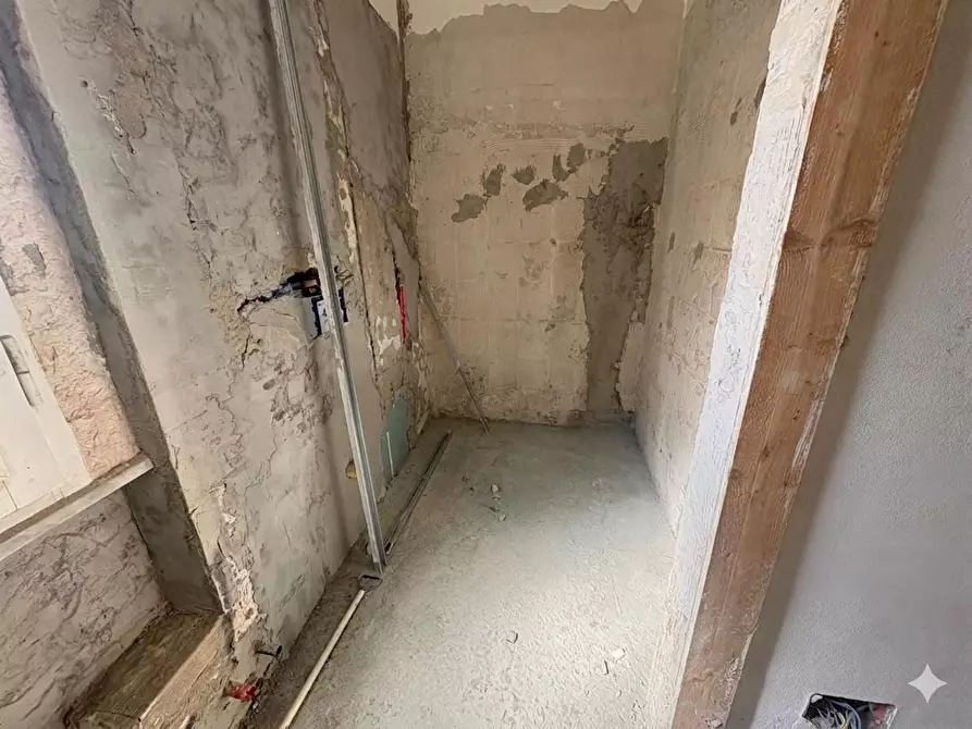 Immagine 13 di Terratetto in vendita  a Pisa