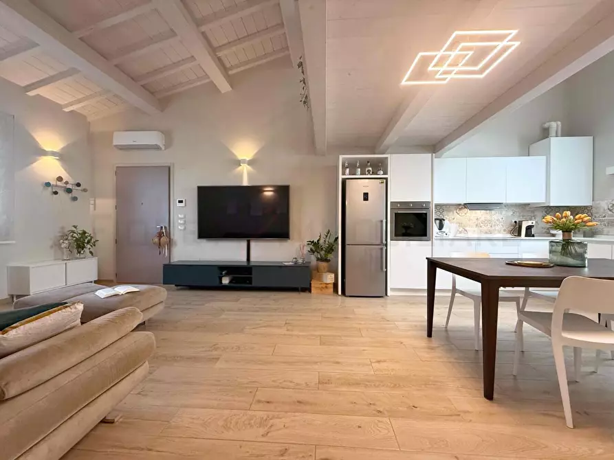 Immagine 27 di Appartamento in vendita  a Campiglia Marittima