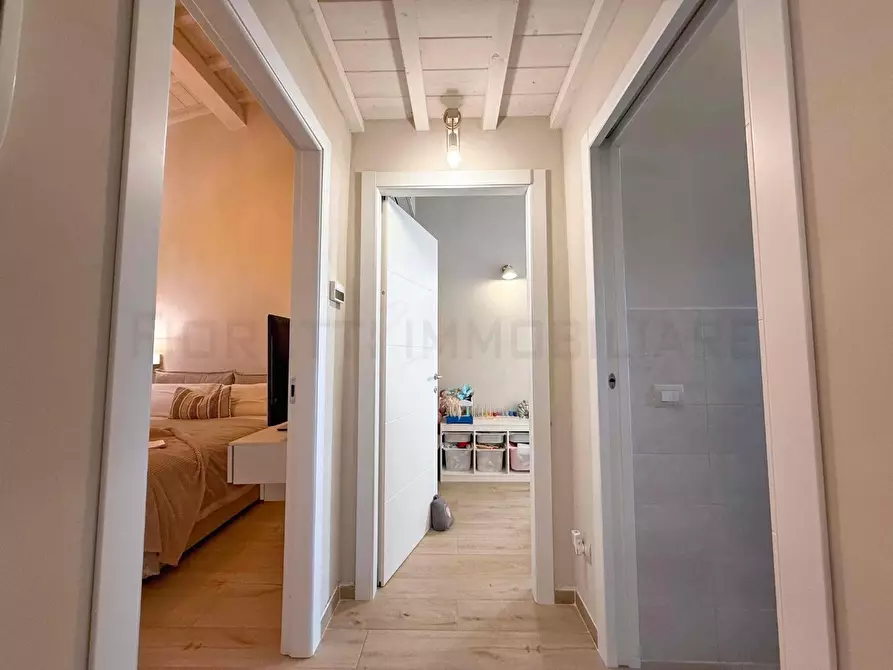 Immagine 41 di Appartamento in vendita  a Campiglia Marittima