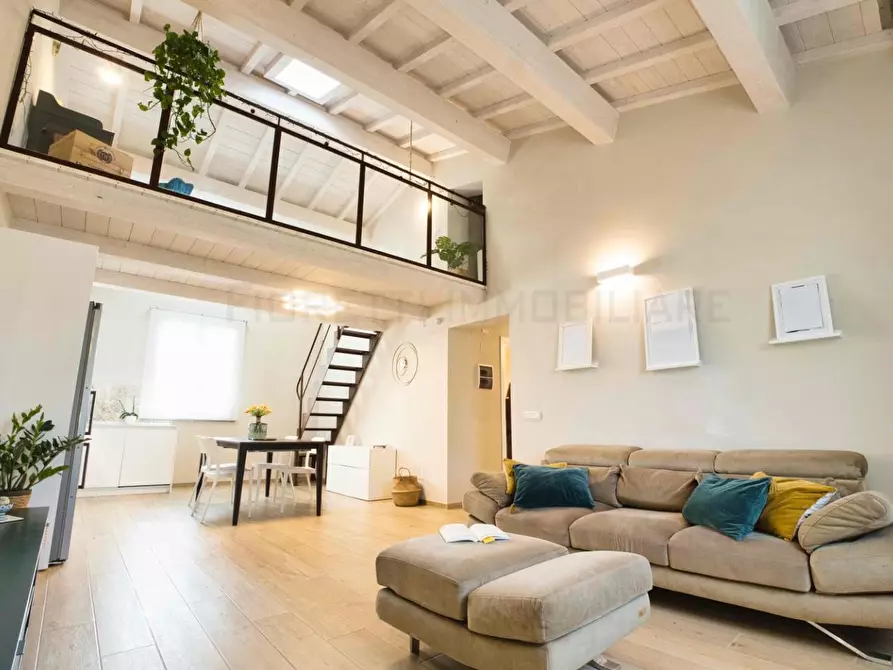 Immagine 13 di Appartamento in vendita  a Campiglia Marittima