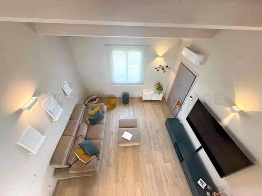 Immagine 16 di Appartamento in vendita  a Campiglia Marittima