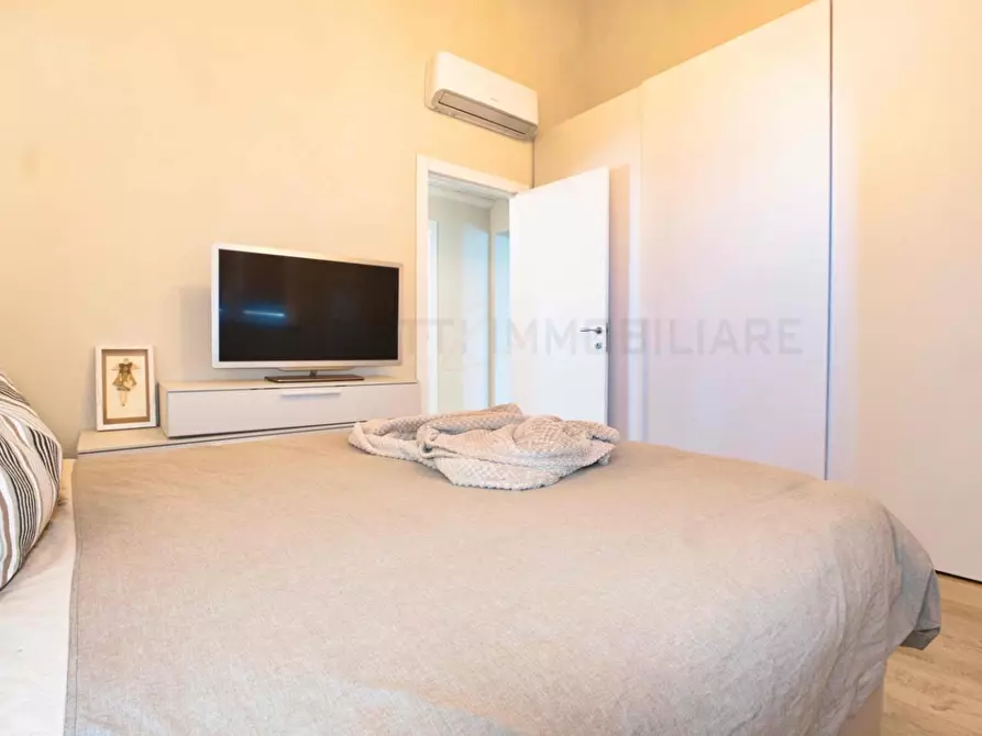 Immagine 46 di Appartamento in vendita  a Campiglia Marittima