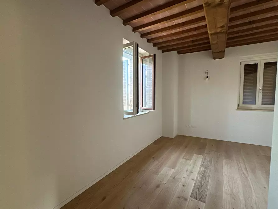 Immagine 16 di Appartamento in vendita  a Sovicille
